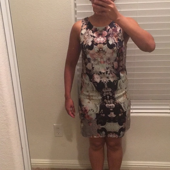 SOLD - Picture 4 of 9